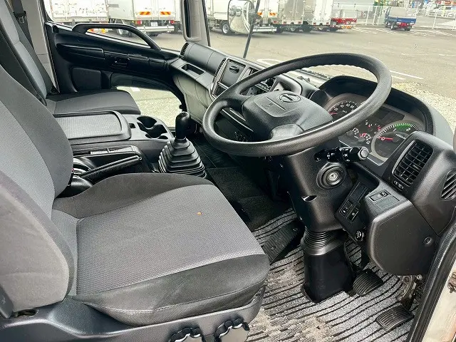 日野 レンジャー TKG-FD7JLAG(未入力/関係無)の写真19