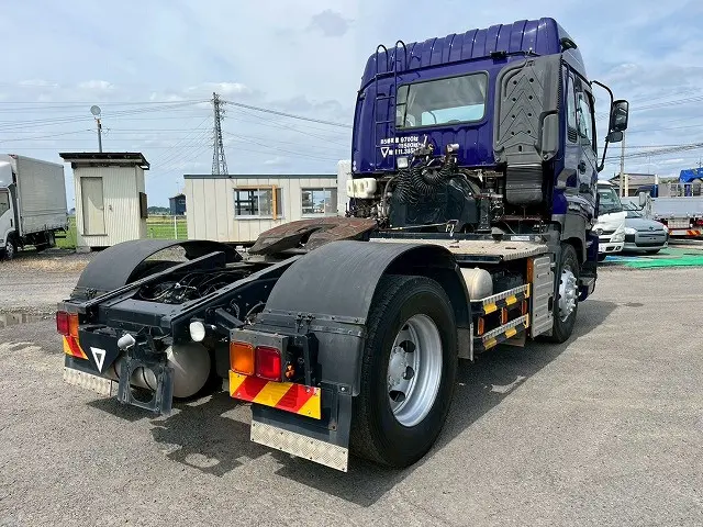 ★H25-ギガ・トラクターヘッド★海コン緩和時11.5トン！★ハイルーフ！★★|いすゞ ギガ QKG-EXD52AD(未入力/関係無)の写真7