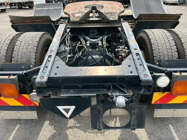 ★★6WG1！420馬力ターボ！★後輪エアサス！★H25-ギガ・トラクターヘッド★|いすゞ ギガ QKG-EXD52AD(未入力/関係無)の写真11