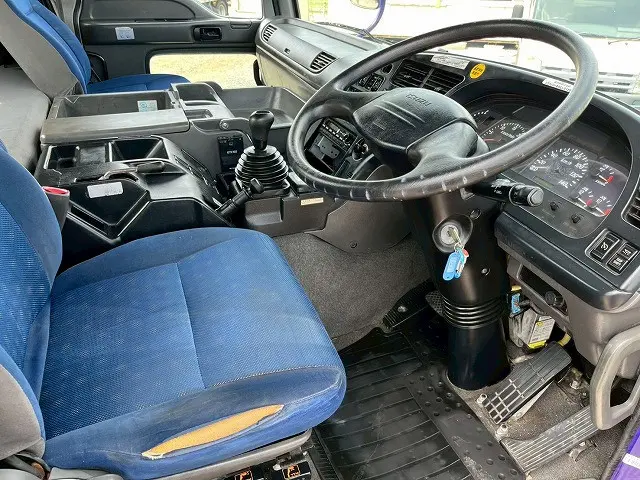 いすゞ ギガ QKG-EXD52AD(未入力/関係無)の写真17