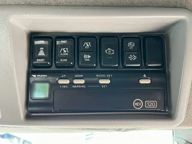 いすゞ ギガ QKG-EXD52AD(未入力/関係無)の写真28