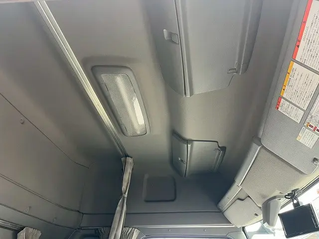 日野 プロフィア QPG-FR1EXEG(6x2)の写真22