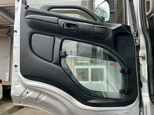 日野 プロフィア QPG-FR1EXEG(6x2)の写真23