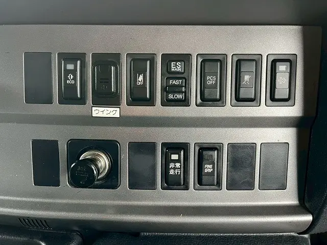 日野 プロフィア QPG-FR1EXEG(6x2)の写真30