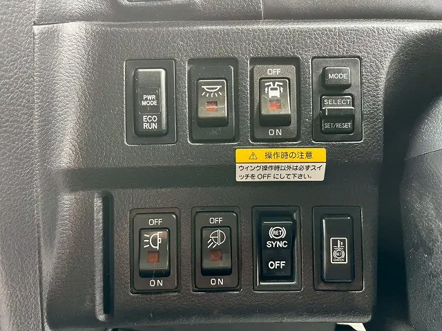 日野 プロフィア QPG-FR1EXEG(6x2)の写真32