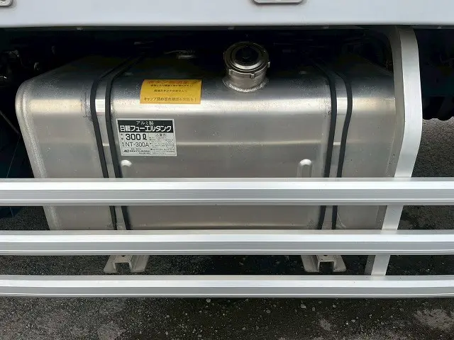 日野 プロフィア QPG-FR1EXEG(6x2)の写真37