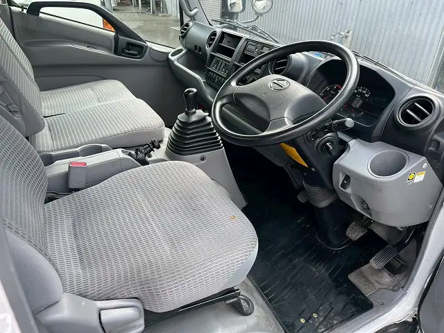 日野 デュトロ TKG-XZU710M(未入力/関係無)の写真19