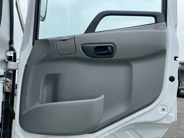 UD クオン 2PG-GK5AAB(未入力/関係無)の写真17