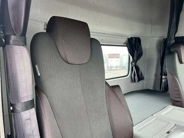 UD クオン 2PG-GK5AAB(未入力/関係無)の写真19