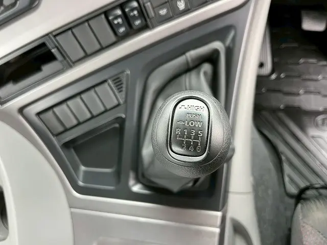 UD クオン 2PG-GK5AAB(未入力/関係無)の写真31