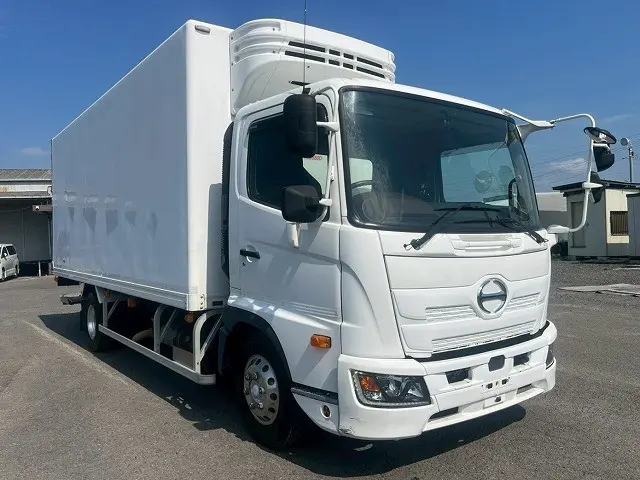H30-レンジャー・冷蔵冷凍車PG★格納式パワーゲート!★3.05トン積載!★|日野 レンジャー 2KG-FC2ABA(未入力/関係無)の写真4