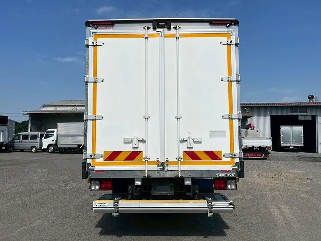 H30-レンジャー・冷蔵冷凍車PG★格納式パワーゲート!★3.05トン積載!★|日野 レンジャー 2KG-FC2ABA(未入力/関係無)の写真7