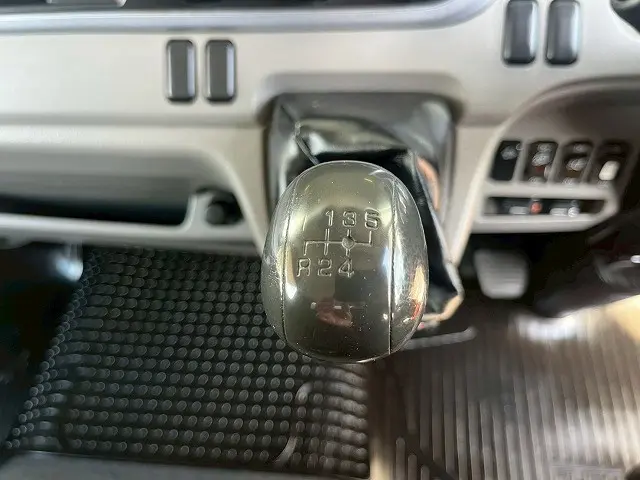 三菱 キャンター TPG-FEB50(未入力/関係無)の写真34