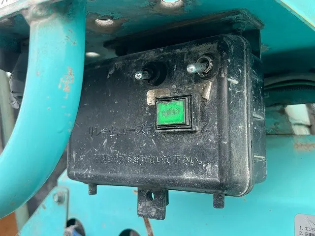 いすゞ フォワード QDG-FVZ34U2(6x4)の写真13