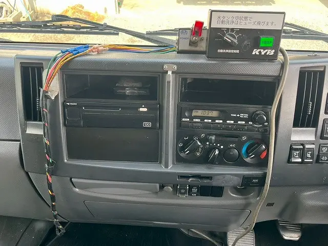 いすゞ フォワード QDG-FVZ34U2(6x4)の写真30