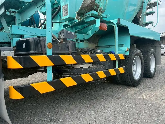 いすゞ フォワード QDG-FVZ34U2(6x4)の写真35