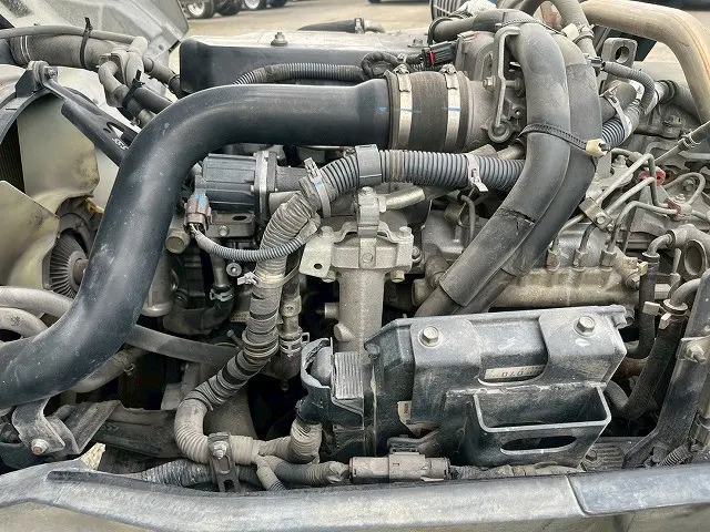 いすゞ フォワード QDG-FVZ34U2(6x4)の写真40