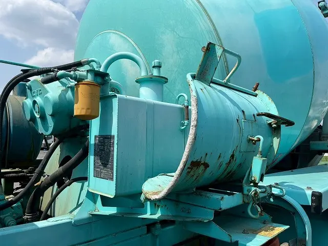 いすゞ フォワード QDG-FVZ34U2(6x4)の写真13