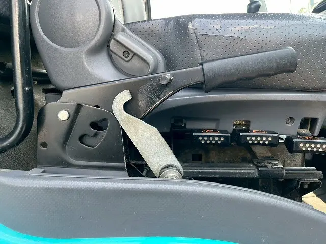 いすゞ フォワード QDG-FVZ34U2(6x4)の写真26