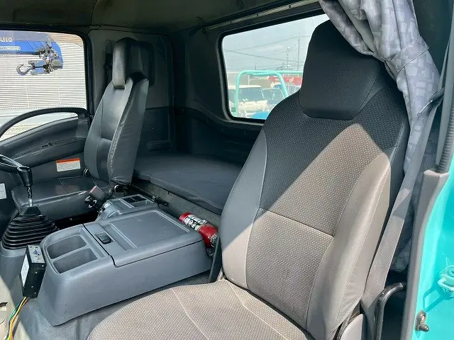 いすゞ フォワード QDG-FVZ34U2(6x4)の写真28