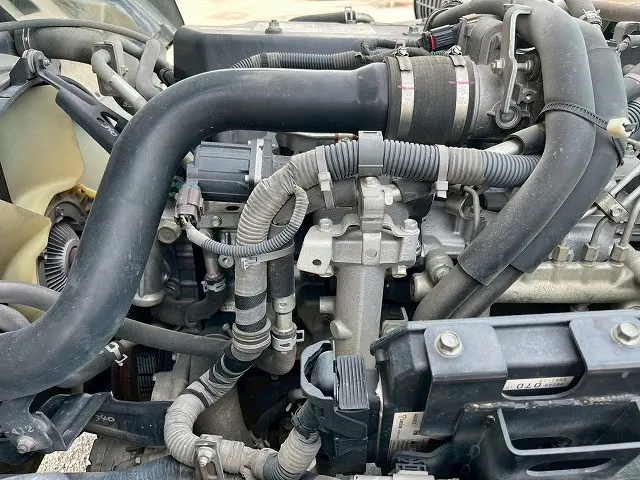 いすゞ フォワード QDG-FVZ34U2(6x4)の写真42