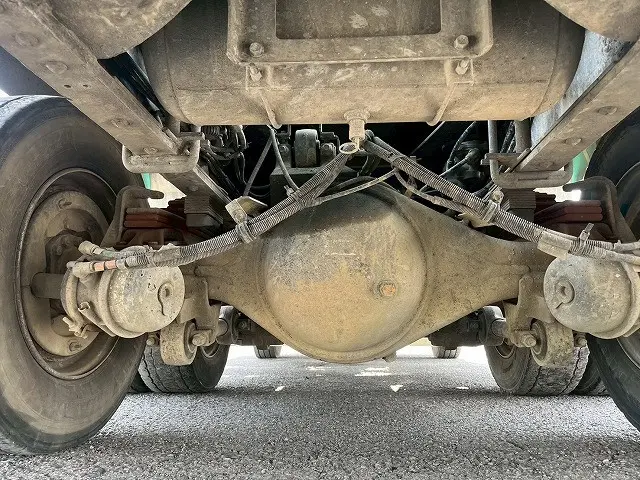 いすゞ フォワード QDG-FVZ34U2(6x4)の写真44