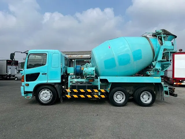 ★増トン車!★11トン積載!★3軸2デフ!★H26-増トンレンジャー・コンクリートミキサー車|日野 レンジャー LDG-GK8JKAA(6x4)の写真9