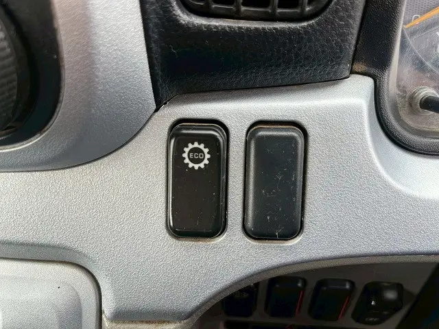 三菱 キャンター TPG-FBA60(未入力/関係無)の写真30