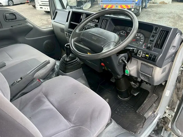 いすゞ エルフ BDG-NKR85A(未入力/関係無)の写真20