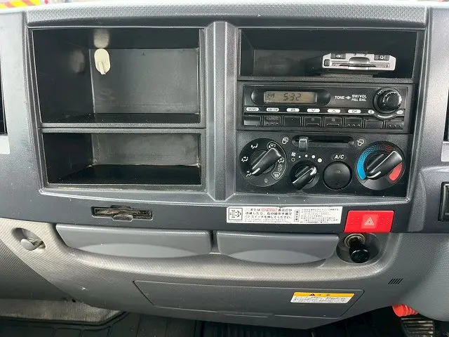 いすゞ エルフ BDG-NKR85A(未入力/関係無)の写真29