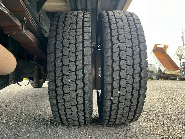 三菱 キャンター 2PG-FEB90(未入力/関係無)の写真45