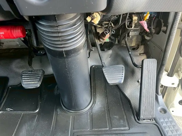 いすゞ エルフ TRG-NLR85AN(未入力/関係無)の写真37