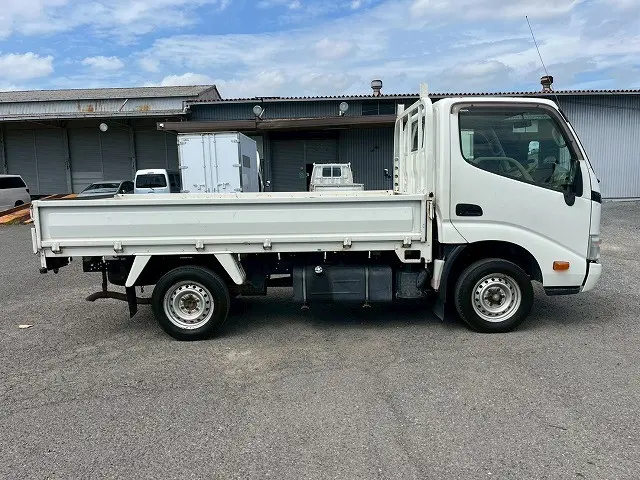 ★1.25トン積載！★新型普通免許OK！★H25-ダイナ・平ボディ|トヨタ ダイナ LDF-KDY281(4WD)の写真6