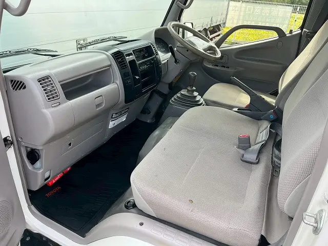 トヨタ ダイナ LDF-KDY281(4WD)の写真21