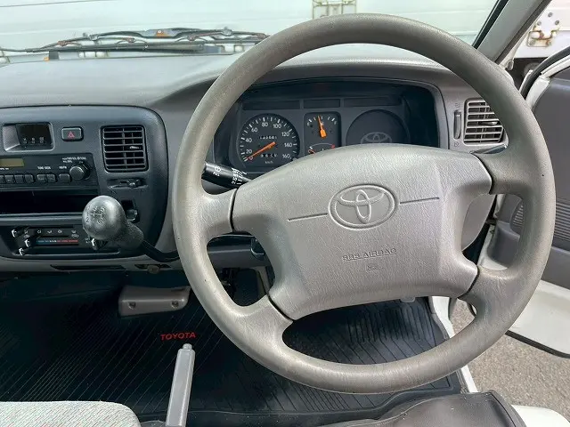 トヨタ タウンエーストラック GK-KM80(4WD)の写真23
