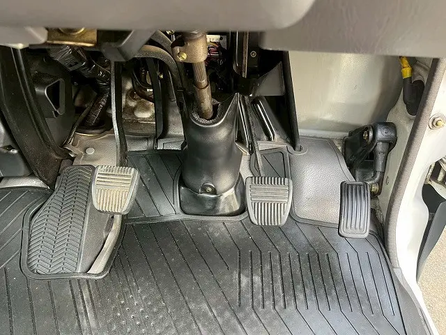 トヨタ タウンエーストラック GK-KM80(4WD)の写真27