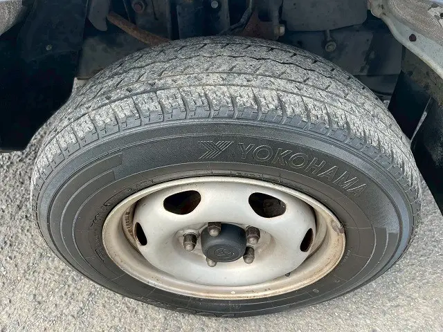 トヨタ タウンエーストラック GK-KM80(4WD)の写真35