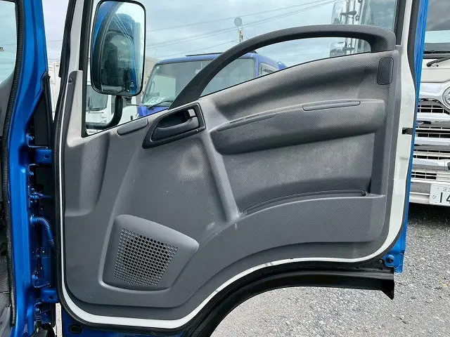 いすゞ エルフ TRG-NLR85AN(未入力/関係無)の写真19