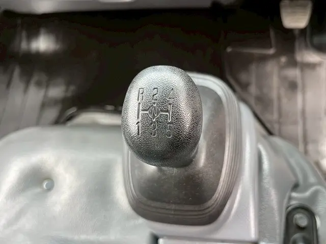 いすゞ エルフ TRG-NLR85AN(未入力/関係無)の写真35