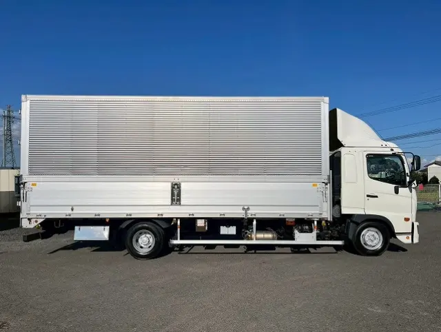 ★フルキャブ/ベッド付き！★2.7トン積載！★R1-レンジャー・アルミウイング|日野 レンジャー 2PG-FD2ABG(未入力/関係無)の写真5