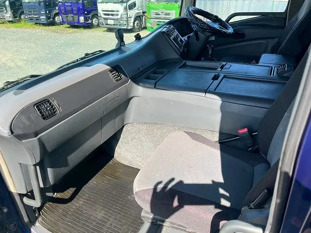 三菱 スーパーグレート QKG-FU54VZ(6x2)の写真21