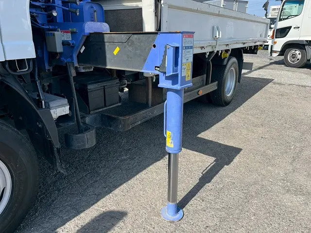 いすゞ エルフ BDG-NPR85AR(未入力/関係無)の写真14