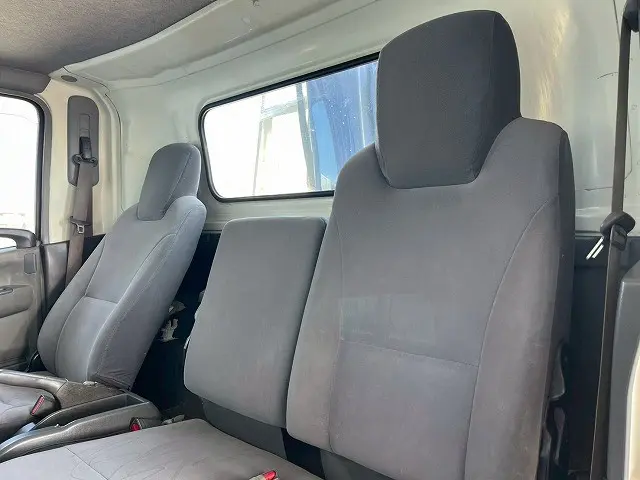 いすゞ エルフ BDG-NPR85AR(未入力/関係無)の写真26