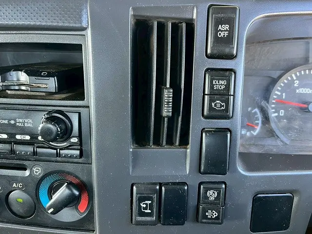 いすゞ エルフ BDG-NPR85AR(未入力/関係無)の写真32