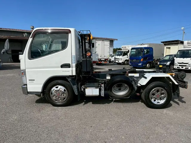 ★★4ナンバー!★デュオニック・AT車!★H25-キャンター・脱着装置付コンテナ専用車★|三菱 キャンター TKG-FEA50(未入力/関係無)の写真9