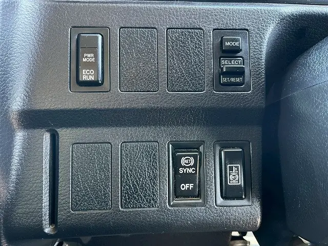 日野 プロフィア QKG-FW1EXBG(8x4)の写真29