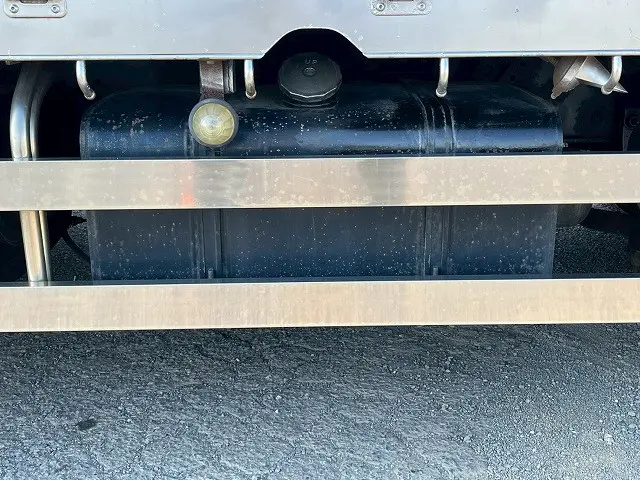 日野 プロフィア QKG-FW1EXBG(8x4)の写真34