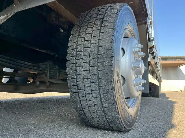 日野 プロフィア QKG-FW1EXBG(8x4)の写真45