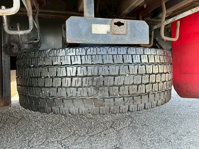 日野 プロフィア QKG-FW1EXBG(8x4)の写真48