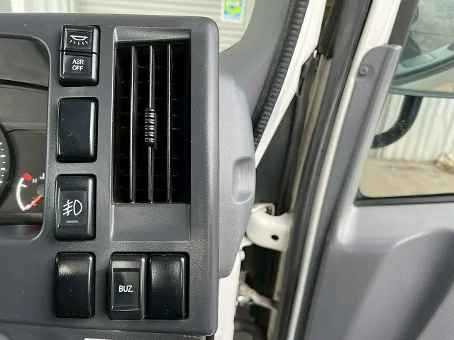 いすゞ エルフ 2RG-NPR88AN(未入力/関係無)の写真31